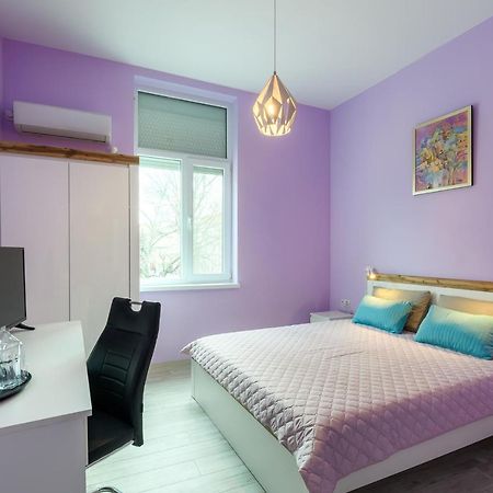Пацо Hotel Burgas Bagian luar foto